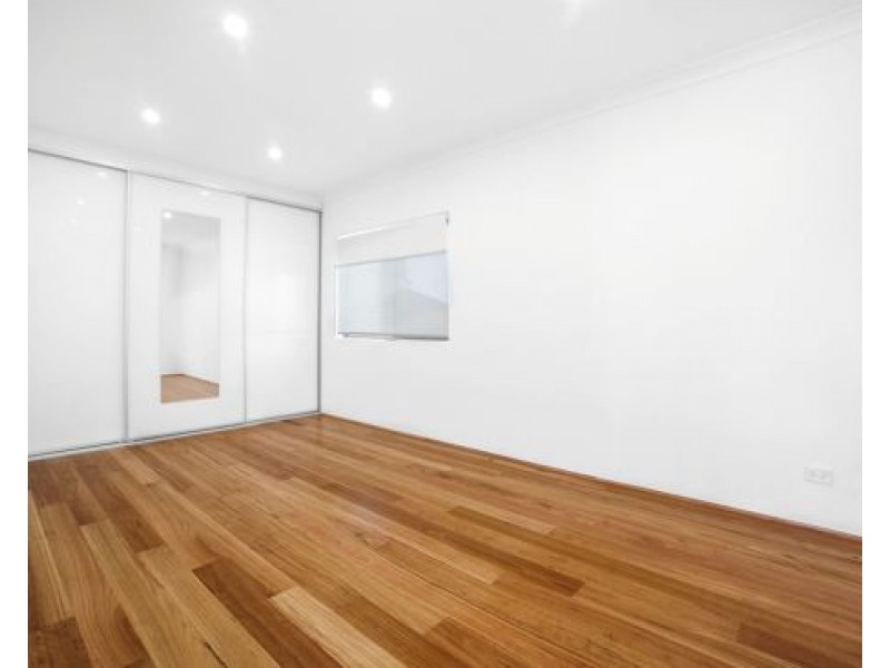 77 Little Rd, Yagoona NSW 2199