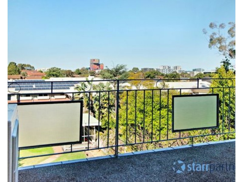 77 Little Rd, Yagoona NSW 2199