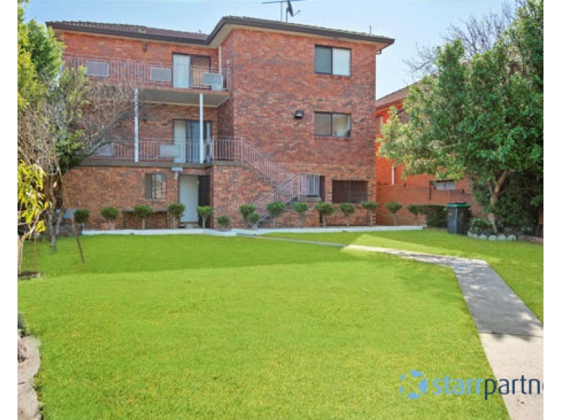 77 Little Rd, Yagoona NSW 2199