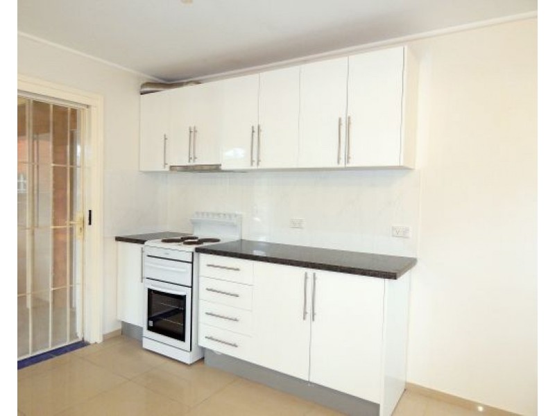 10 Pobje Ave, Birrong NSW 2143