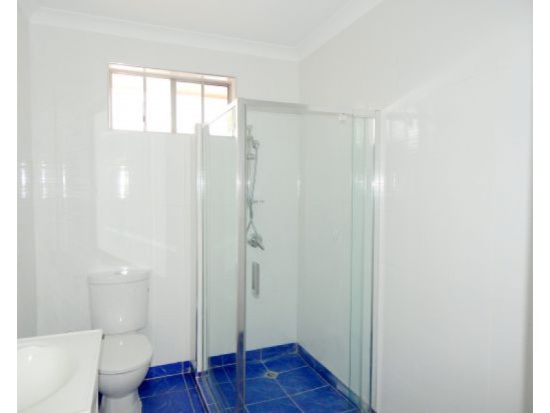 10 Pobje Ave, Birrong NSW 2143
