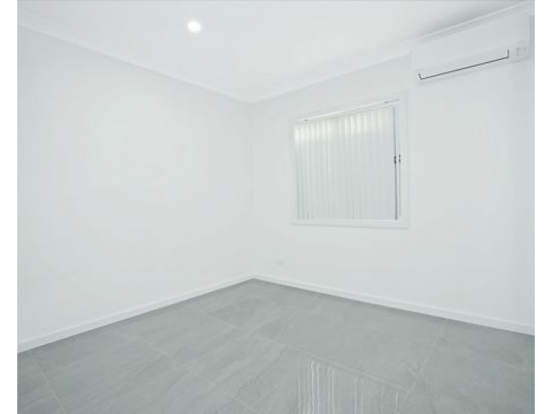 81 Market St, Condell Park NSW 2200