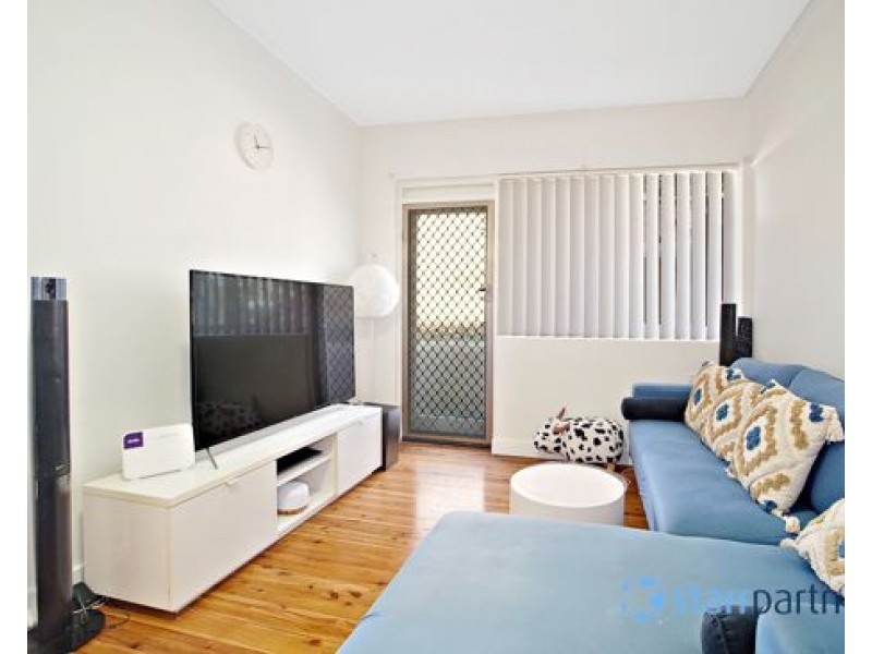 8/104 Victoria Road, Punchbowl NSW 2196