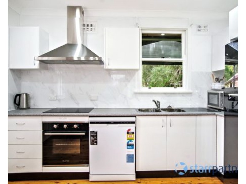 90 Willan Drive, Cartwright NSW 2168