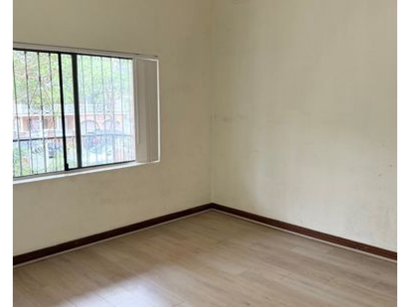 72 Cairds Ave, Bankstown NSW 2200