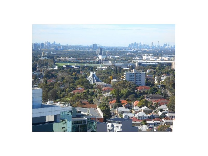 2205 118 Church St, Parramatta NSW 2150