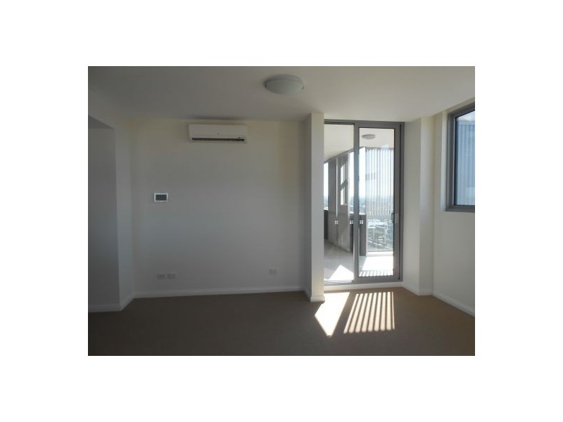 2205 118 Church St, Parramatta NSW 2150