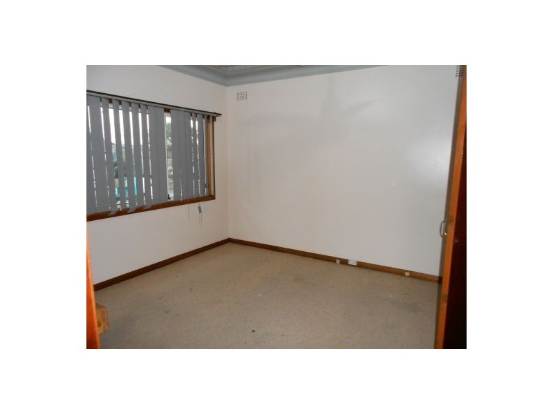 22 Arnold Ave, Yagoona NSW 2199