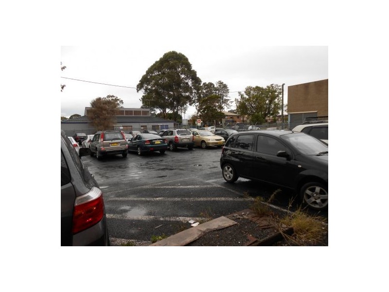 2 60 Oxford Road, Ingleburn NSW 2565