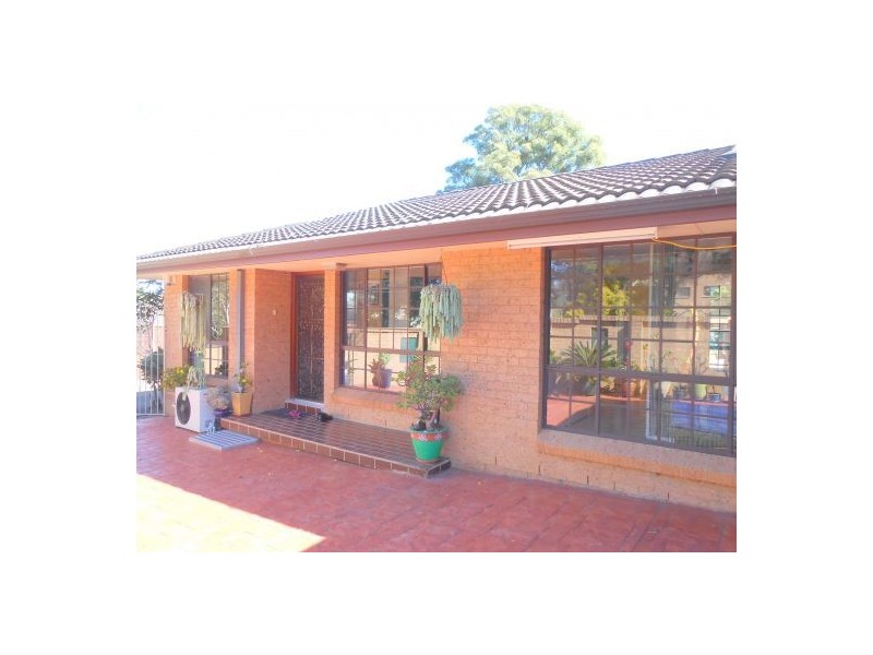 1/16 Leemon Street, Condell Park NSW 2200