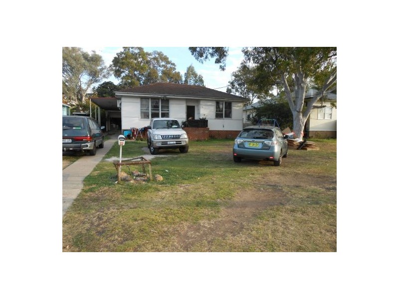 22 Hinkler Avenue, Warwick Farm NSW 2170