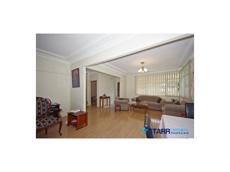 2 Kawana St, Bass Hill NSW 2197