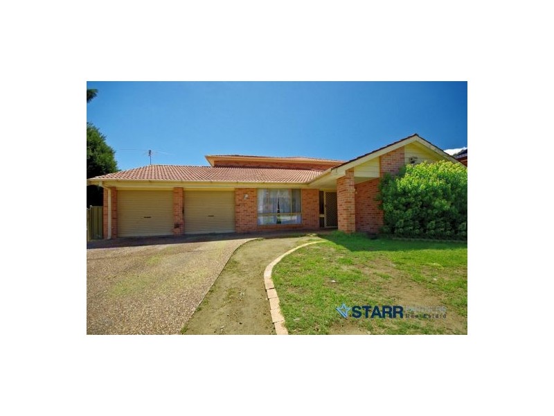 5 Peat Close, Eagle Vale NSW 2558