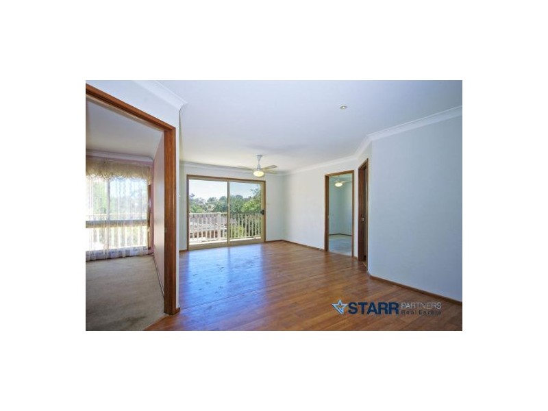 5 Peat Close, Eagle Vale NSW 2558