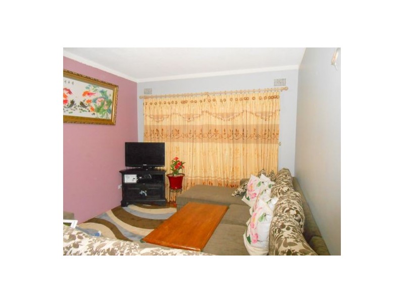 4/16 Wileroo Street, Lakemba NSW 2195