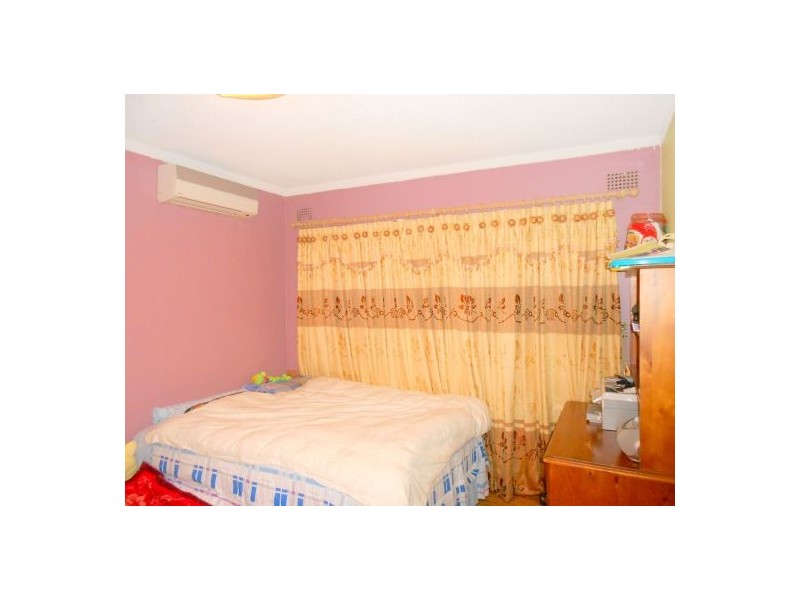 4/16 Wileroo Street, Lakemba NSW 2195