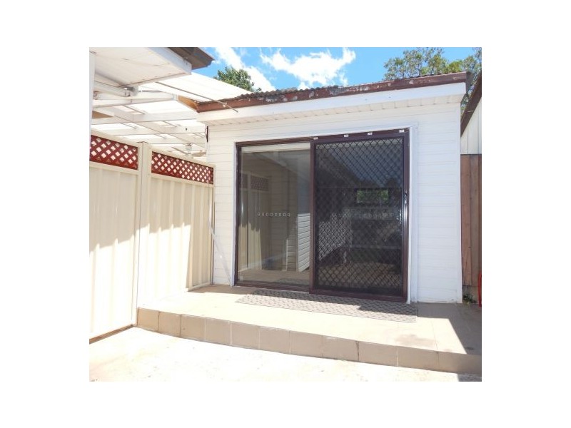 39 Townview Road, Mount Pritchard NSW 2170