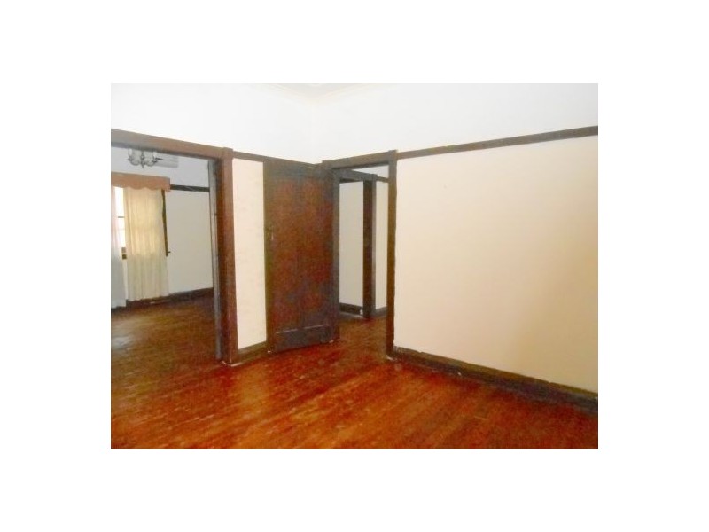 8 Ada Ave, Strathfield NSW 2135