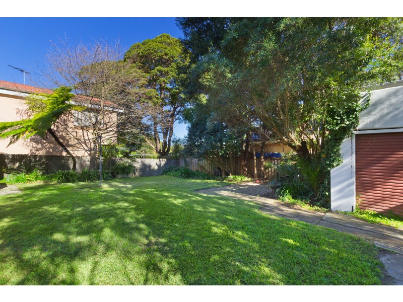 16 Mooramba Avenue, Riverview NSW 2066