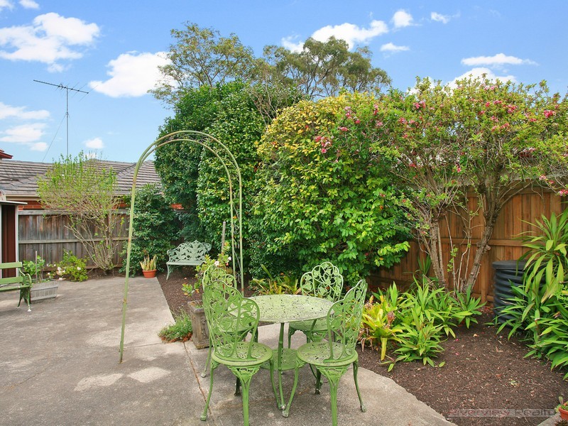 76 Burns Bay Road, Lane Cove NSW 2066