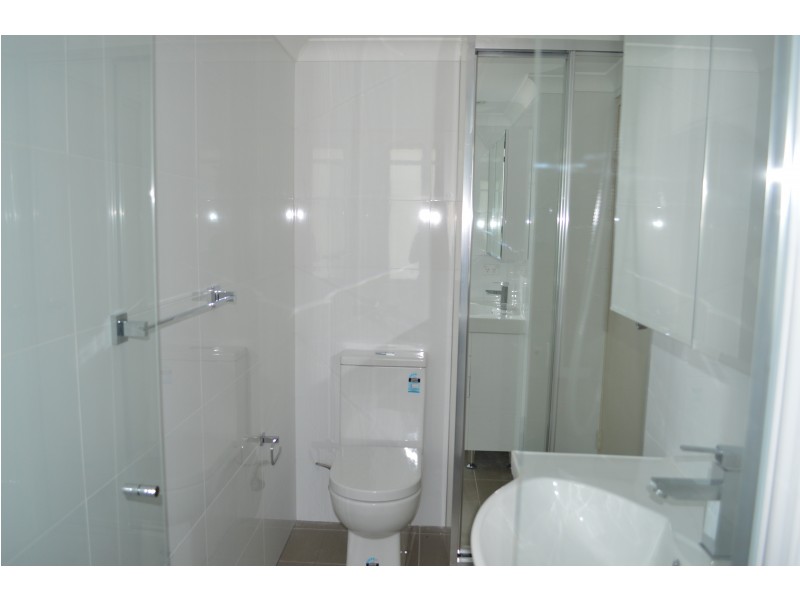 2 Lake Street, North Parramatta NSW 2151