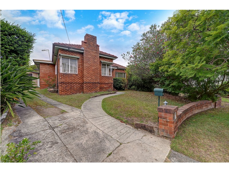 7 Mooramba Avenue, Riverview NSW 2066