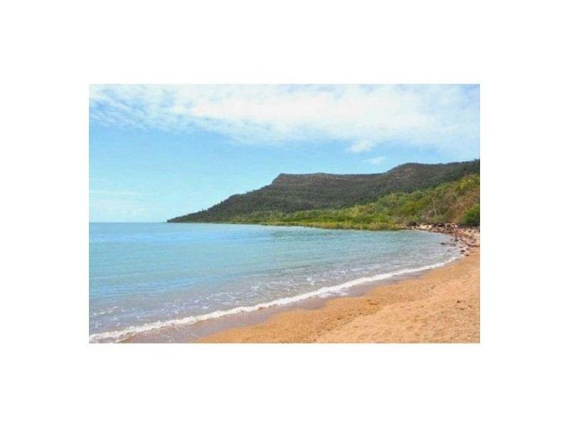 575 Cape Hillsborough Rd, Cape Hillsborough QLD 4740