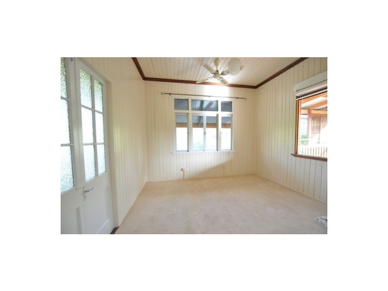 575 Cape Hillsborough Rd, Ball Bay QLD 4741