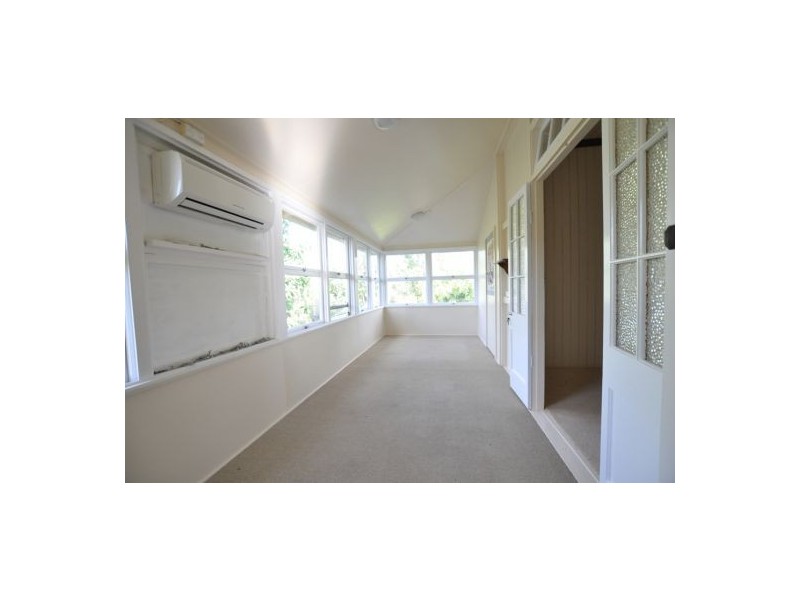 575 Cape Hillsborough Rd, Ball Bay QLD 4741