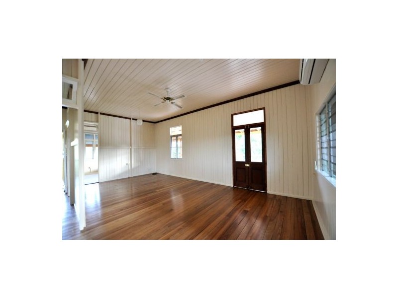 575 Cape Hillsborough Rd, Ball Bay QLD 4741