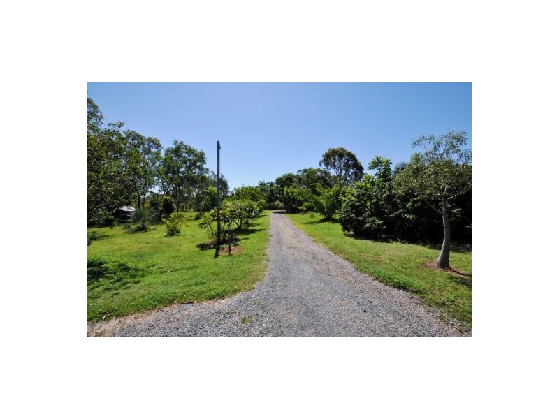 575 Cape Hillsborough Rd, Ball Bay QLD 4741