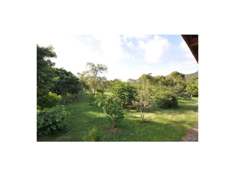 575 Cape Hillsborough Rd, Ball Bay QLD 4741