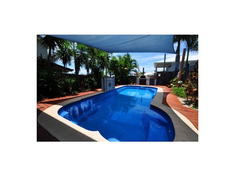 28 Sailaway Drive, Eimeo QLD 4740