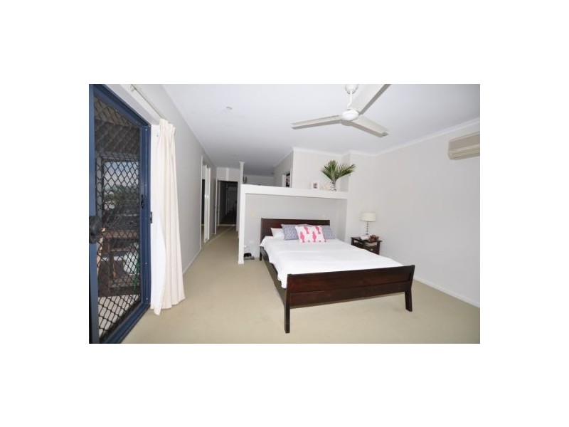28 Sailaway Drive, Eimeo QLD 4740