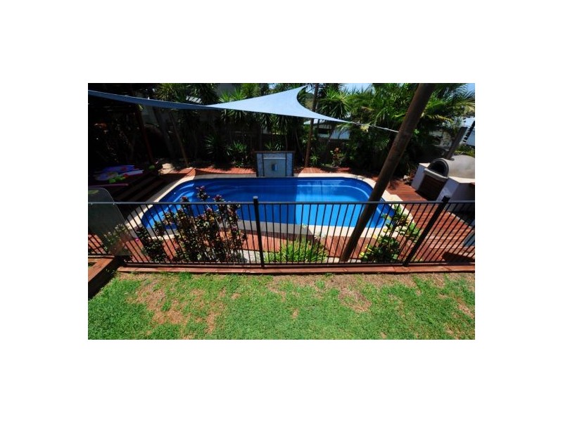 28 Sailaway Drive, Eimeo QLD 4740