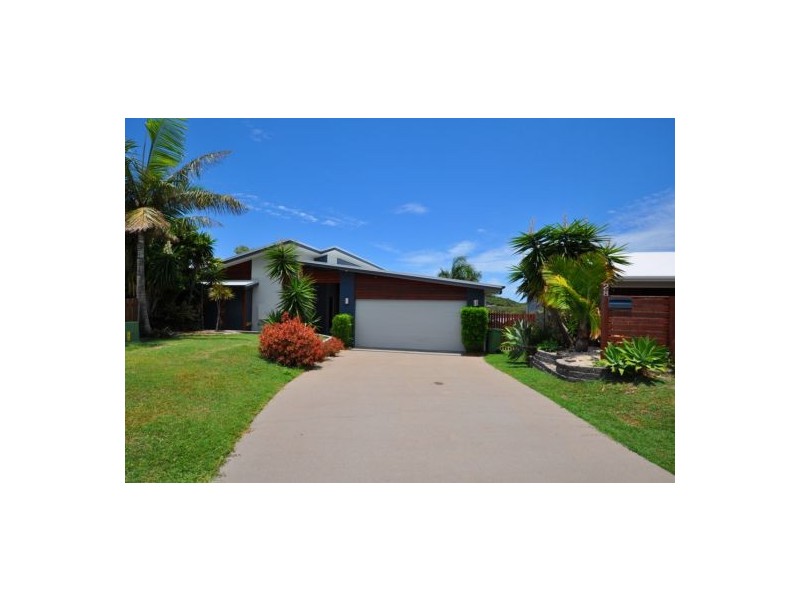 28 Sailaway Drive, Eimeo QLD 4740