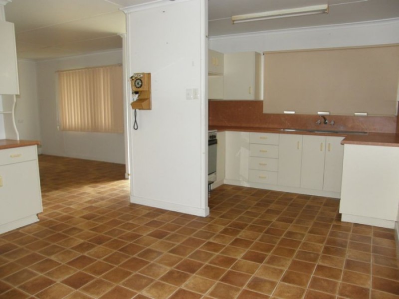1 Alberta Street, Mirani QLD 4754