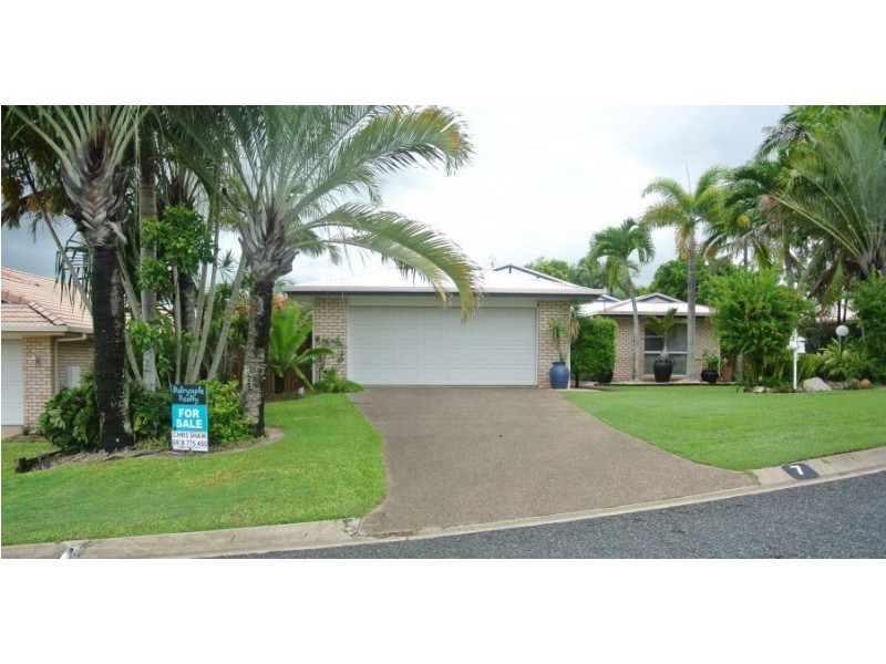 7 Marcella Street, Rural View QLD 4740