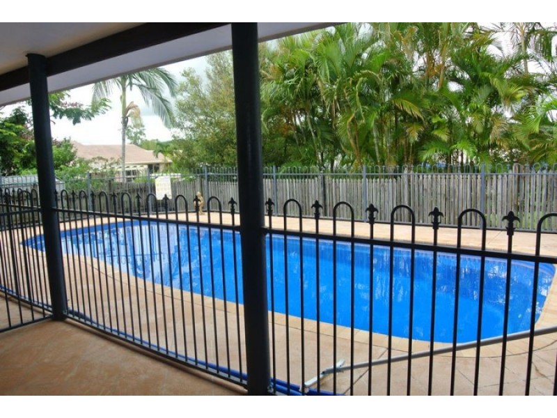7 Marcella Street, Rural View QLD 4740