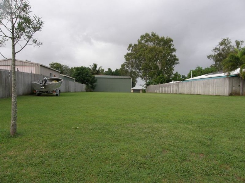 9 Rankin Court, Armstrong Beach QLD 4737