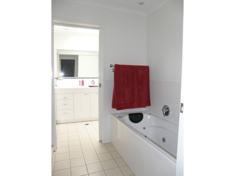 20 High Street, Walkerston QLD 4751