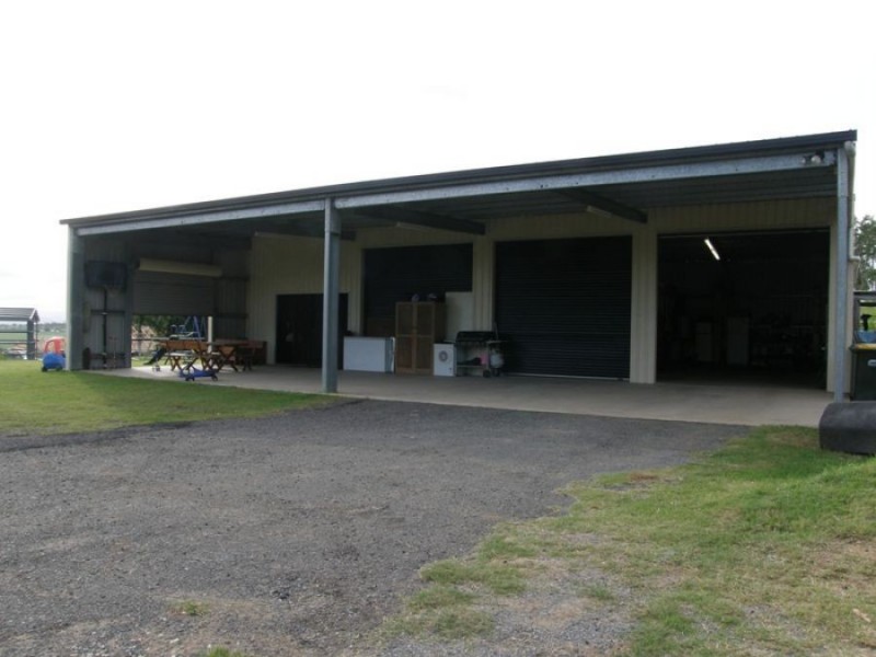 33 Nielsen Drive, Walkerston QLD 4751