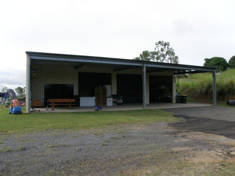 33 Nielsen Drive, Walkerston QLD 4751