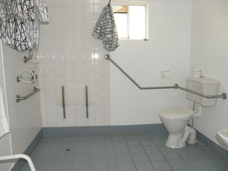 6 Beach Road, Dolphin Heads QLD 4740