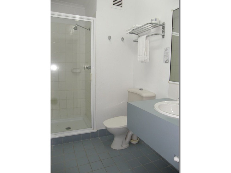 6 Beach Road, Dolphin Heads QLD 4740