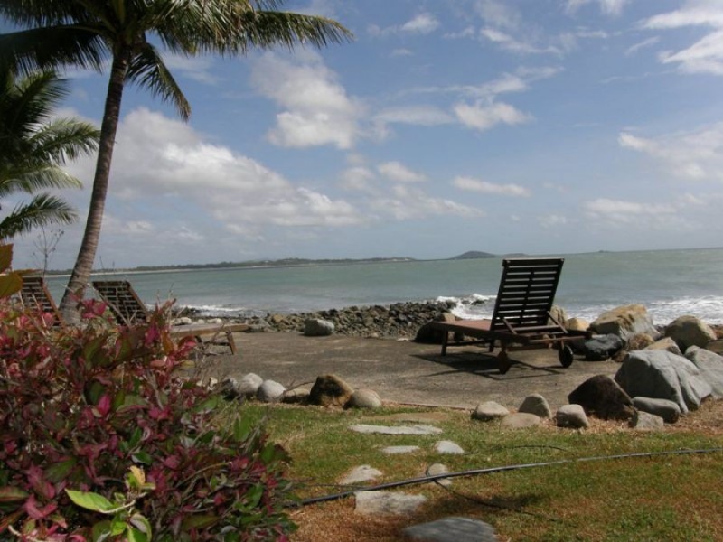 6 Beach Road, Dolphin Heads QLD 4740