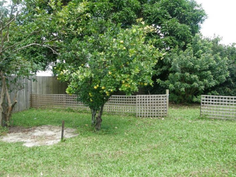 35 Pugsley Street, Walkerston QLD 4751