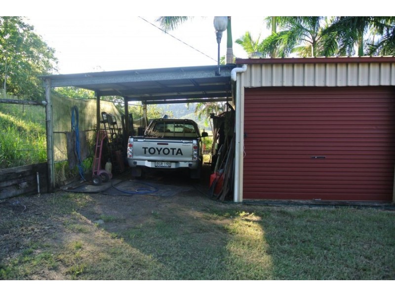 259 Mountney Road, Sarina QLD 4737