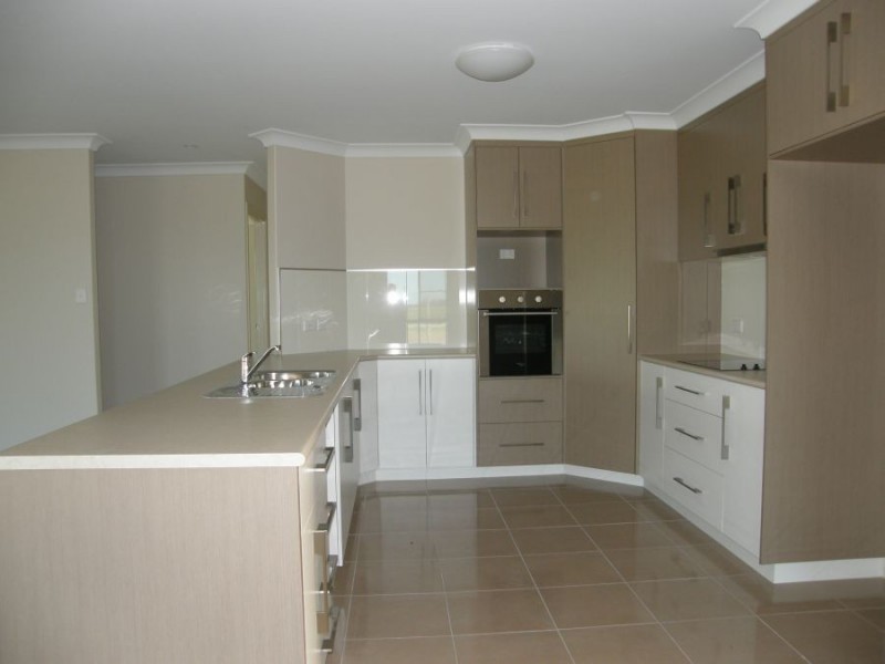 12 Hoffman Drive, Marian QLD 4753