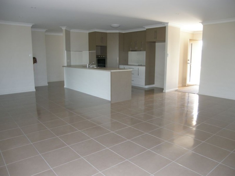 12 Hoffman Drive, Marian QLD 4753